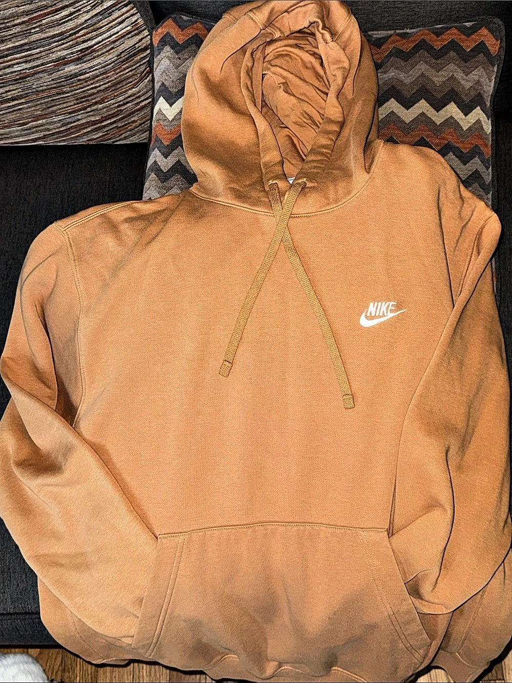 Nike Sportswear Club Fleece Pullover Hoodie Orange Large